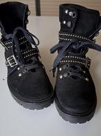 Boots Julia Cerruti (39), Zwart, Lage of Enkellaarzen, Ophalen of Verzenden, Zo goed als nieuw