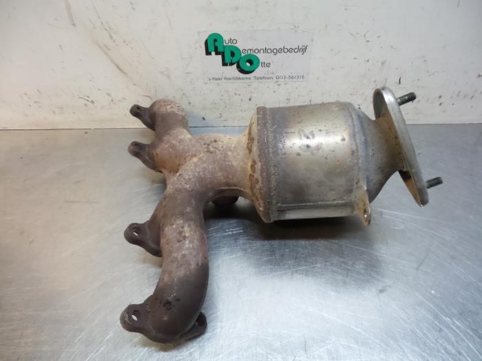 Catalyseur d'un Volkswagen Caddy (Caddy 04-), Autos : Pièces & Accessoires, Systèmes d'échappement, Volkswagen, Utilisé, 3 mois de garantie