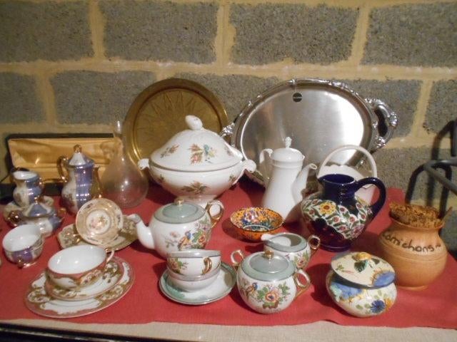 LOTS  POUR  BROCANTE     BON  ETAT, Enlèvement, Comme neuf