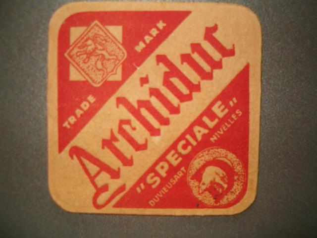 *Tapis à bière Duvieusart Nivelles : 94 x 94 mm, Enlèvement ou Envoi, Utilisé, Sous-bock