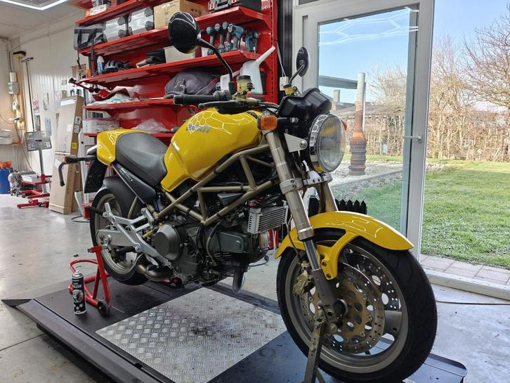 DUCATI MONSTER 900, Motos, Motos | Ducati, Entreprise, Naked bike, plus de 35 kW, 2 cylindres, Permis Moto A, Enlèvement
