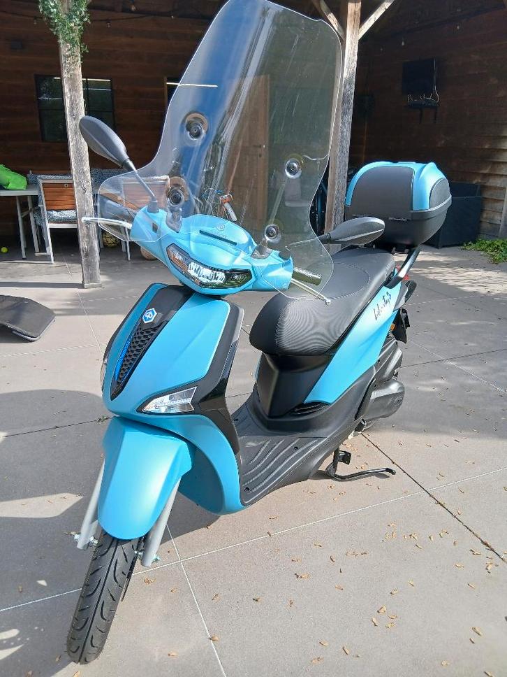 Piaggio liberty 50cc nieuw, Vélos & Vélomoteurs, Scooters | Piaggio, Neuf, Autres modèles, Classe B (45 km/h), Essence, Enlèvement