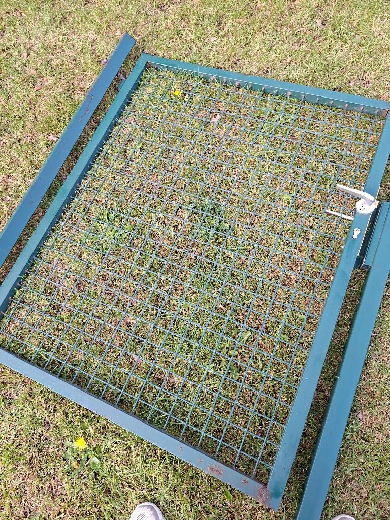 ijzer poortje met een nieuwe slot en 3 sleutels, Doe-het-zelf en Bouw, Hang- en Sluitwerk, Ophalen, IJzer, Slot