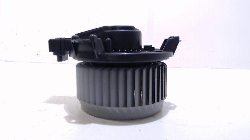 Kachel ventilator motor Suzuki Swift, Onderdelen@venauto.nl, Van der Ven Autorecycling B.V., Gebruikt, Ettenseweg 76, 4706 PB Roosendaal, The Netherlands