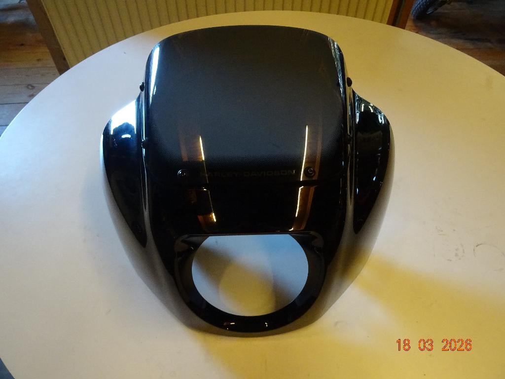 Softail Quarter Fairing + Bracket kit voor M8 vanaf 2018, Enlèvement, Utilisé