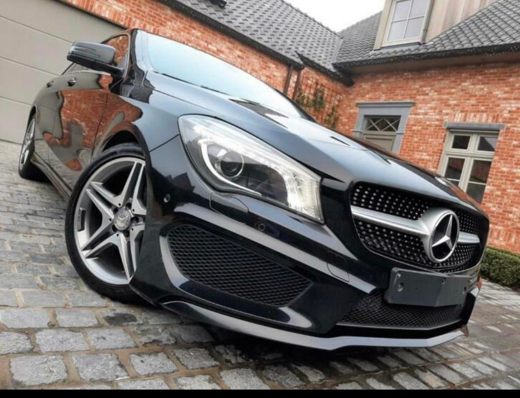 Mercedes-Benz CLA200 AMG-LINE BENZINE AUTOMAAT, Auto's, Mercedes-Benz, CLA, 4 cilinders, 1600 cc, Alcantara