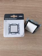 2 enkelvoudige schakelaars NIKO, Doe-het-zelf en Bouw, Ophalen, Schakelaar