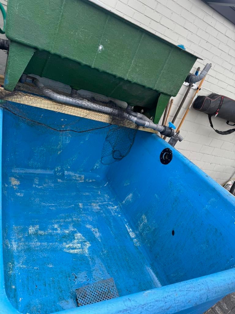 Vijver, Tuin en Terras, Ophalen, Zo goed als nieuw