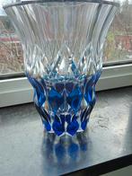 Vase en cristal du Val Saint Lambert, Enlèvement