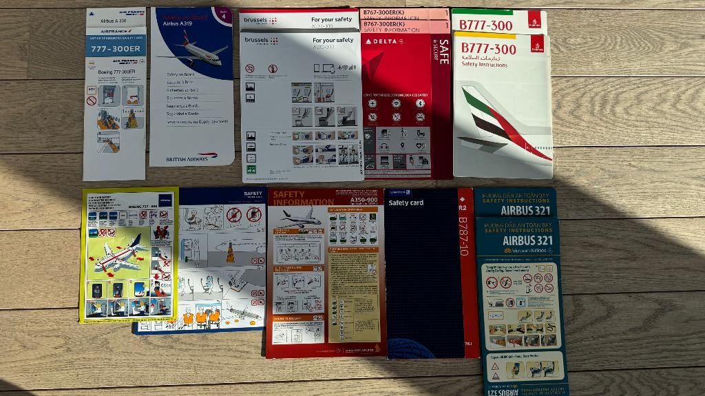 Airplane Safety Instruction – British Airways, Brussels, Collections, Aviation, Comme neuf, Livre ou Revue, Enlèvement ou Envoi