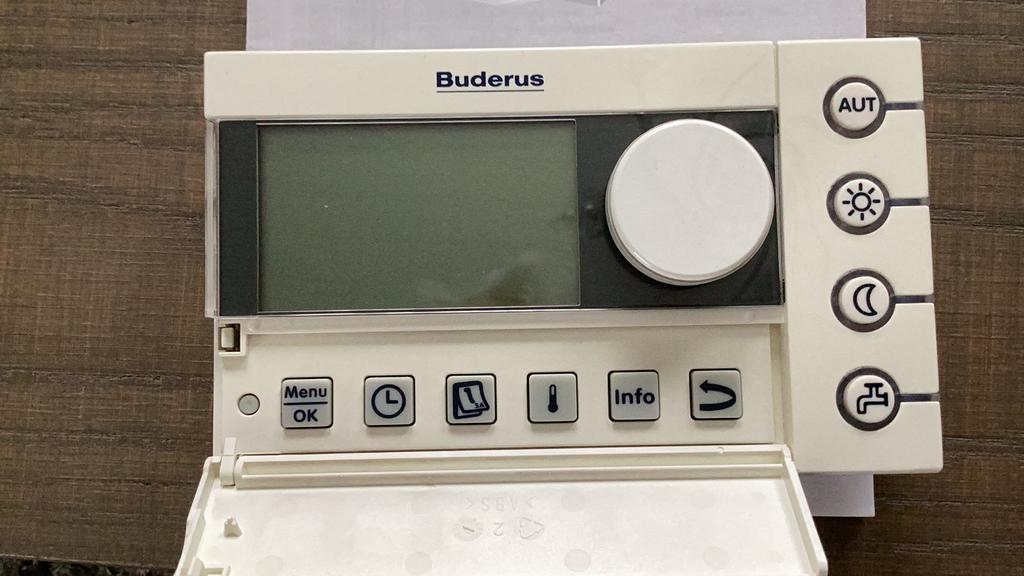 Thermostaat chauffage Buderus, Doe-het-zelf en Bouw, Thermostaten, Ophalen, Zo goed als nieuw