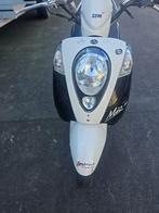 bromfiets  SYM - Mio 50 cc  klasse b / bromfiets rijdt nog!, Fietsen en Brommers, Scooters | SYM, Ophalen, Gebruikt, Klasse B (45 km/u)