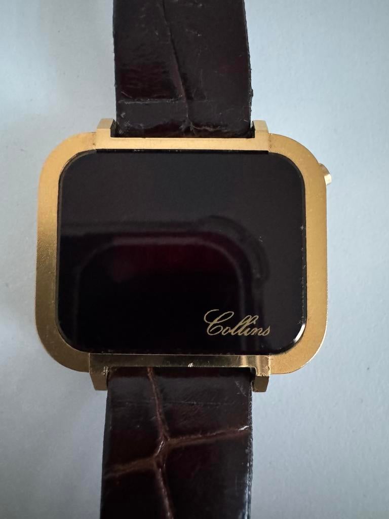 Montre Collins digitale rétro - pour pièces ou restauration, Antiquités & Art, Curiosités & Brocante, Enlèvement ou Envoi