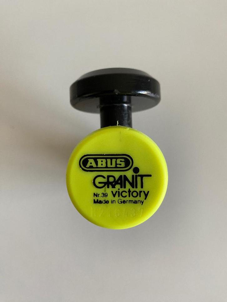 Verrou de frein à disque Abus Granit Victory 39, Motos, Accessoires | Cadenas, Comme neuf, Enlèvement