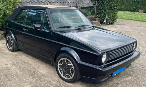 Golf 1 Cabrio 1987 Quartett 1.8 DX, Autos, Volkswagen, Particulier, Golf, Intérieur cuir, Jantes en alliage léger, Peinture métallisée