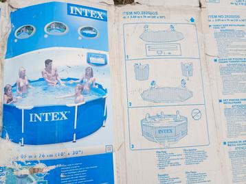 INTEX zwembad van 3,05 m x 76 cm met nieuwe pomp, nooit gebr beschikbaar voor biedingen