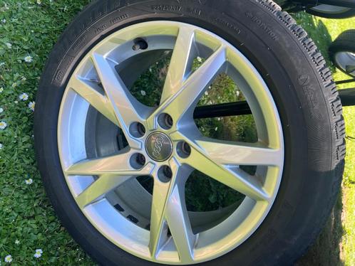 Audi A4 Velgen 17 inch + winterbanden 225/50/R17, Auto-onderdelen, Banden en Velgen, Velg(en), Winterbanden, 17 inch, 225 mm, Personenwagen