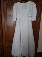Robe de fête petite fille, Enlèvement
