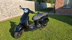 Vespa 300Gts Note Black Carbon, Ophalen, Zo goed als nieuw