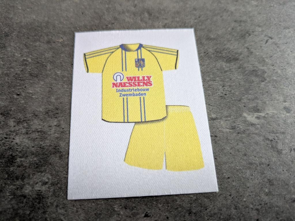 PANINI FOOTBALL 2011 tenue sticker 1X voetbal NR 416, Verzenden, Nieuw, Sticker