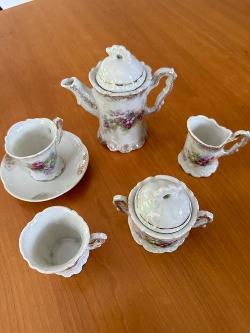 Mokka service 2tasjes, koffie- melkkan, suikerpotje, Huis en Inrichting, Keuken | Servies, Gebruikt, Overige typen, Overige stijlen