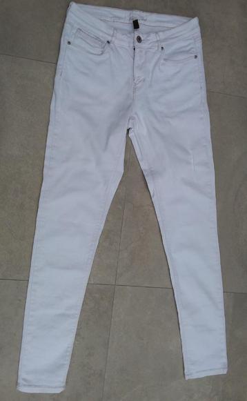 Nieuw: Lange witte dames broek maat 40 *Sora by Jbc*