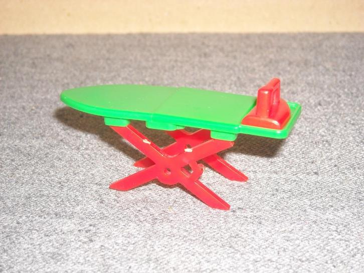 Kinderstrijkplank en -strijkijzer, Verzamelen, Poppenhuizen en Toebehoren, Gebruikt, Popje, Ophalen of Verzenden