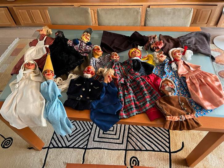 Unieke verzameling poppenkast poppen, Enfants & Bébés, Jouets | Poupées, Utilisé, Autres types, Enlèvement