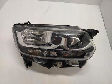 Toyota Proace City rechterlamp beschikbaar voor biedingen