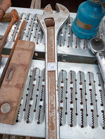 Clef  a mollette Facom 24/ 600
