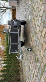 Aanhangwagen, Ophalen, Zo goed als nieuw