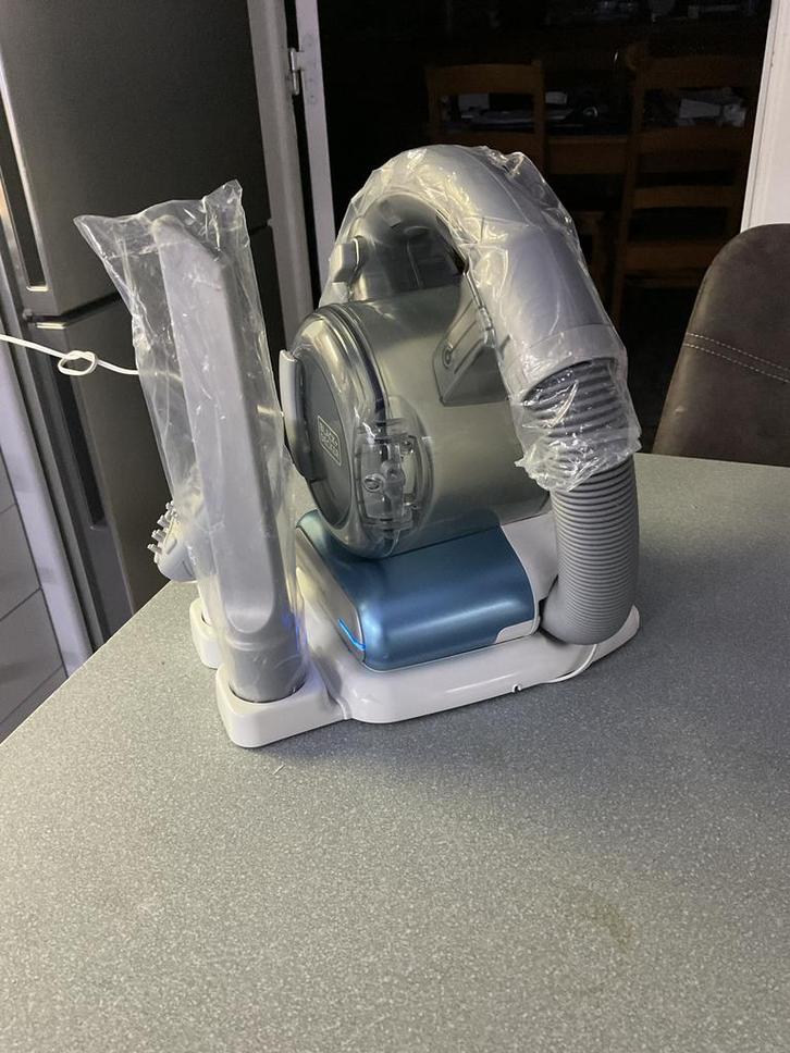 Un super aspirateur portatif Black et Decker, Bricolage & Construction, Ventilation & Extraction, Comme neuf, Enlèvement