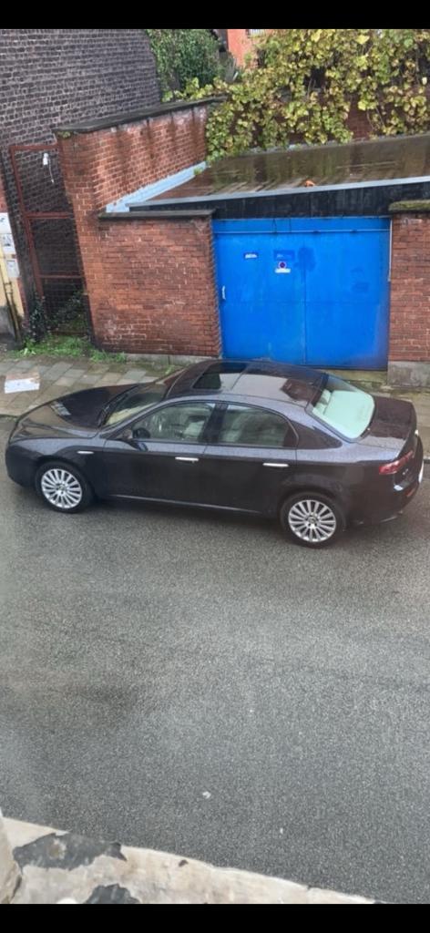 Alfa Romeo 159, Auto's, Alfa Romeo, Particulier, Diesel, Euro 4, Berline, 5 deurs, Handgeschakeld, Zwart, Beige, Leder, Voorwielaandrijving