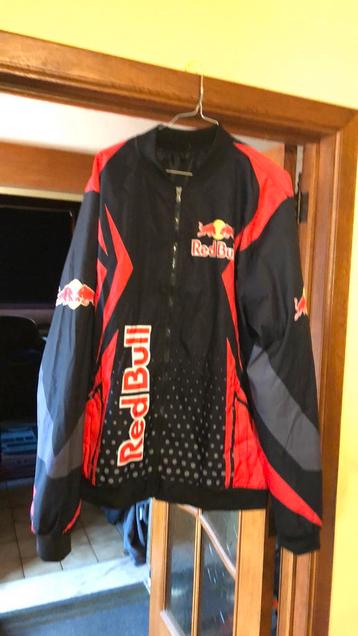 NAGELNIEUWE Bomber Jacket REDBULL beschikbaar voor biedingen
