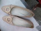 escarpins élégants en cuir clair italien., Autre, Pumps, Beige, Ophalen of Verzenden