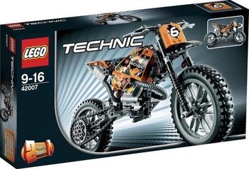 LEGO Technic 42007 Crossmotor Deze is al gebouwd is met doos