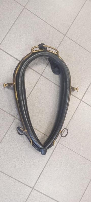 Collier cheval, Enlèvement