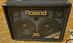 Roland KC110 draagbare keyboard versterker, Muziek en Instrumenten, Keyboardversterker, Zo goed als nieuw, Ophalen, Minder dan 500 watt