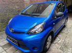 toyota aygo, Voorwielaandrijving, Stof, 50 kW, Zwart