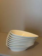 Witte keramische ovale schaaltjes set van 8, Huis en Inrichting, Keuken | Servies, Keramiek, Ophalen of Verzenden, Effen, Schaal of Schalen