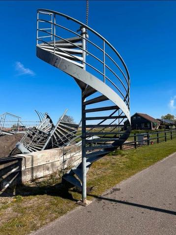 Gegalvaniseerde wenteltrap bordestrap steektrap trappen, Enlèvement ou Envoi, Comme neuf