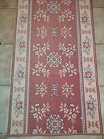 Tapis rouge de 500 cm de long et 66 cm de large, idéal pour, Enlèvement