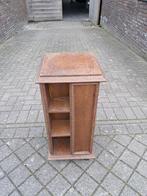 Cd kasje hoogte 81cm,breedte 38cm kleur bruin, Huis en Inrichting, Ophalen, Gebruikt