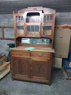 Oude eiken kast, Ophalen