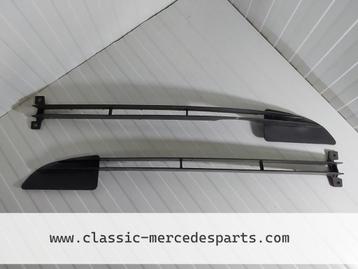 Bumperroosters / radiatorgrille Mercedes W123 Links en recht