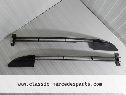 Bumperroosters / radiatorgrille Mercedes W123 Links en recht, Autos : Pièces & Accessoires, Autres pièces automobiles, Mercedes-Benz