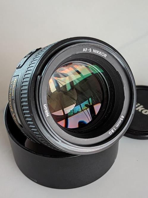 LAGE PRIJS! Nikon 85mm 1.8 G AF-S  FANTASTISCHE PORTRETLENS!, Audio, Tv en Foto, Foto | Lenzen en Objectieven, Zo goed als nieuw