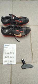 Spikes maat 35 + pakje nieuwe pinnetjes, Sport en Fitness, Ophalen of Verzenden, Gebruikt, Spikes