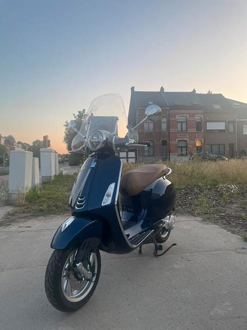 Vespa primavera 2023 A klasse, Fietsen en Brommers, Scooters | Vespa, Nieuw, Overige modellen, Klasse A (25 km/u), Benzine, Ophalen of Verzenden