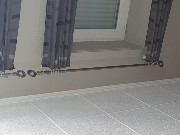 Gordijnstokken, Huis en Inrichting, Stoffering | Gordijnen en Lamellen, Zo goed als nieuw, Minder dan 100 cm, 150 tot 200 cm, Grijs